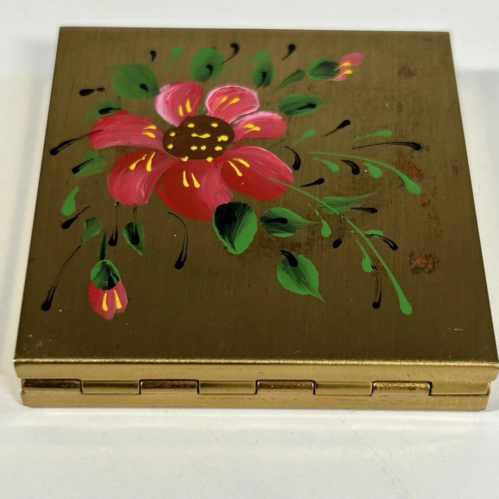 Vintage Compact Case w/Powder Puff, Gold Tone, Hand Painted Flowers READ